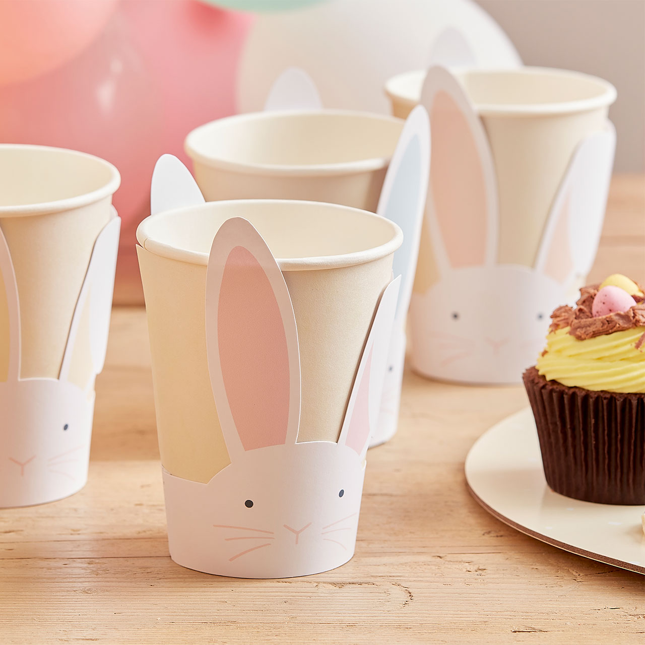 8 Easter Bunny Cups