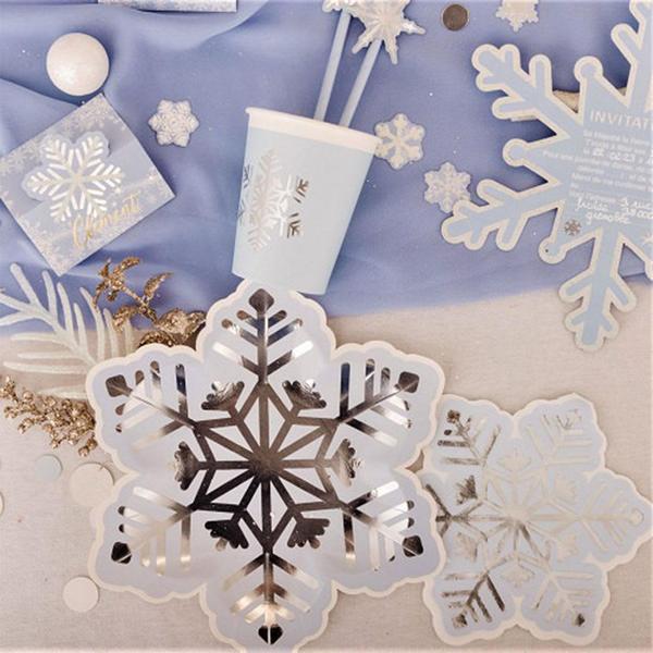 Plates - Shimmering Snowflake