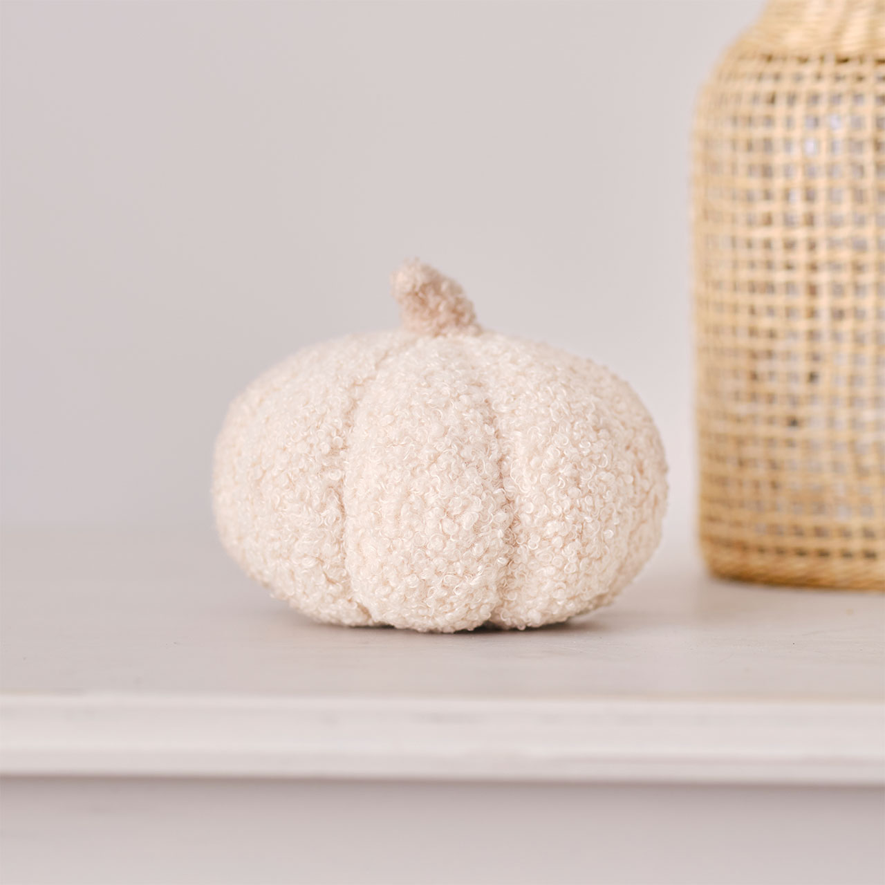 Cushion - Cream Boucle Pumpkin (S)