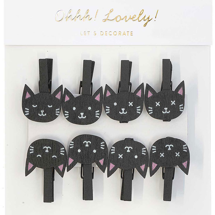 8 Wooden Cat Face Pegs