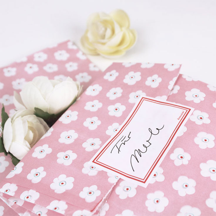 6 Pink Flowers Gift Bags