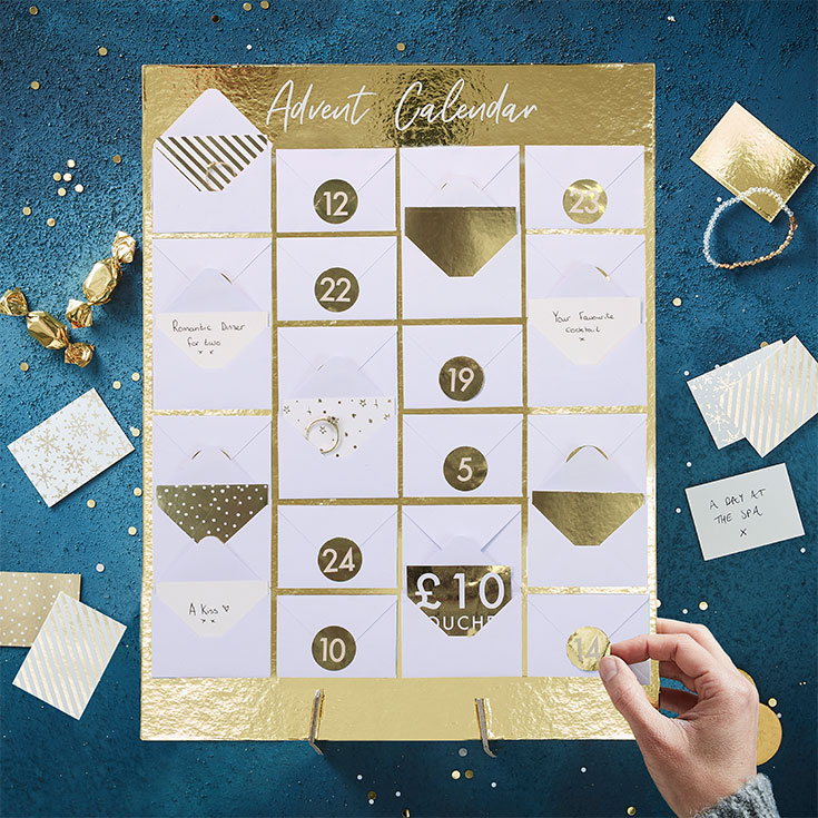 Goldener Adventkalender mit Kuverts 