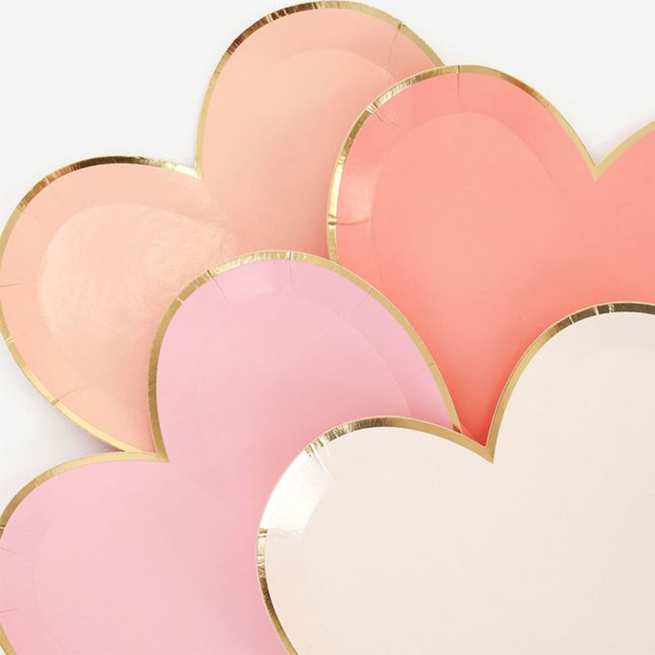 8 Assorted Small Heart Plates