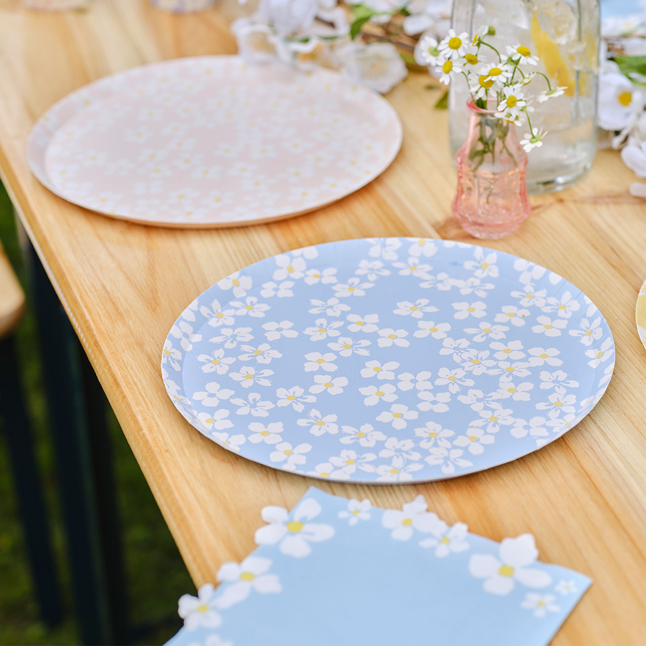 Plates - Pastel Blossom