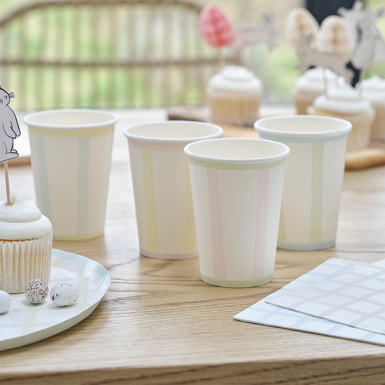 Cups - Pastel Gingham
