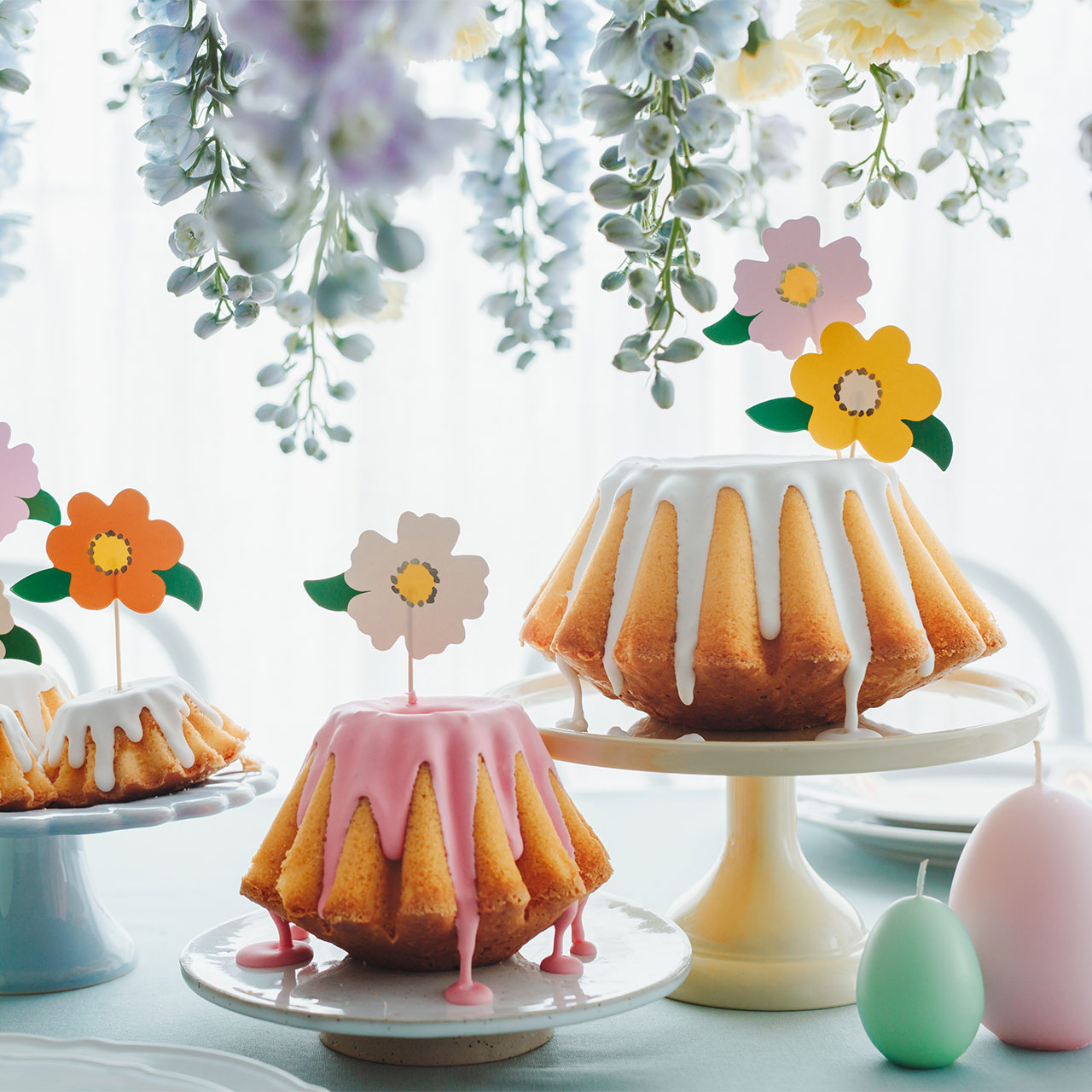 Cake Toppers - Bright Flowers