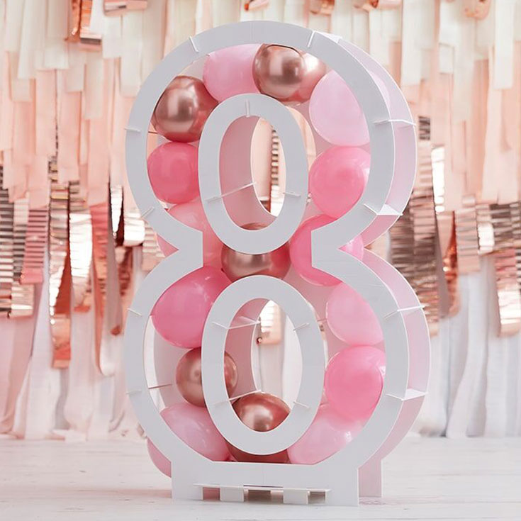 Balloon Mosaic Number  "8" Stand 
