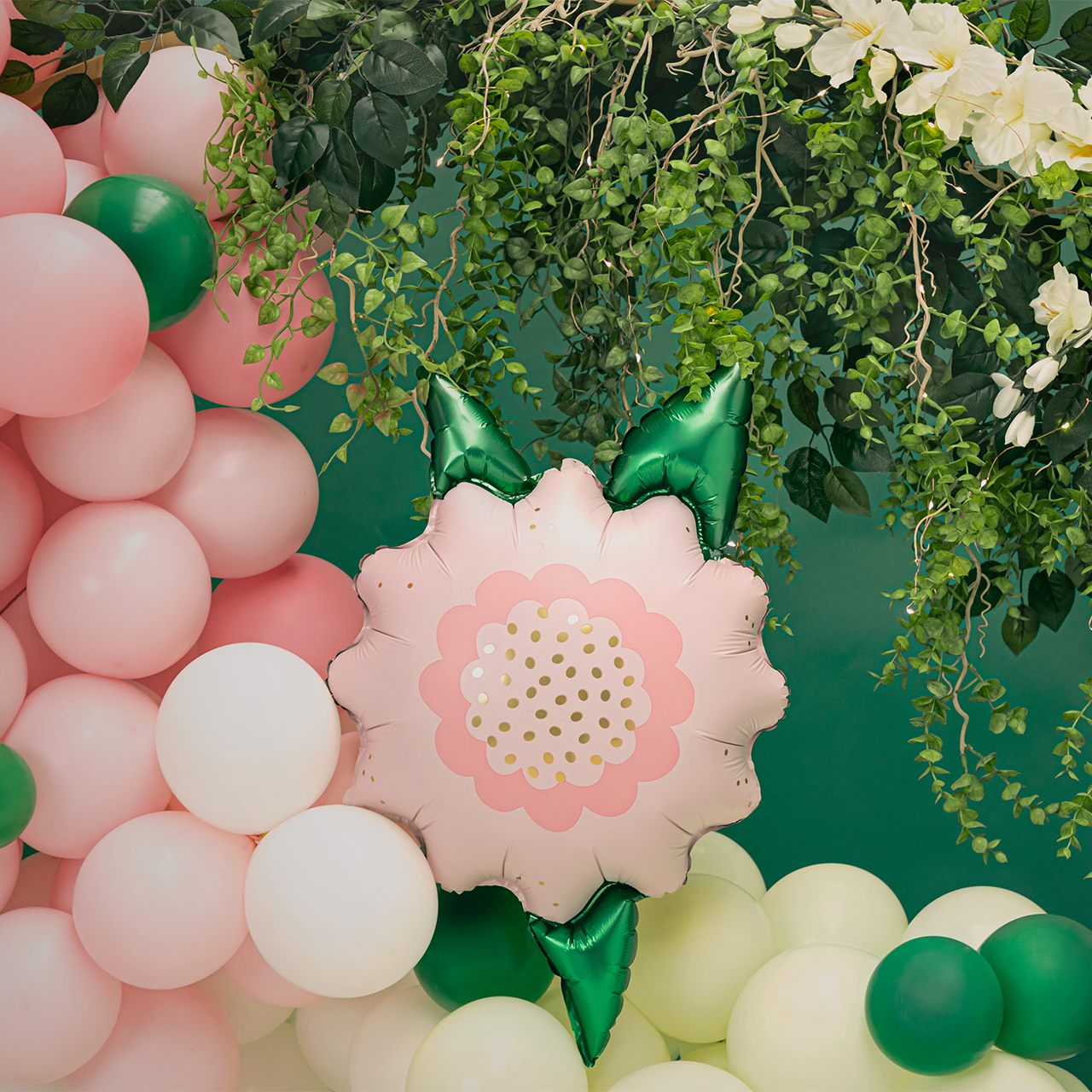 Flower Foil Balloon